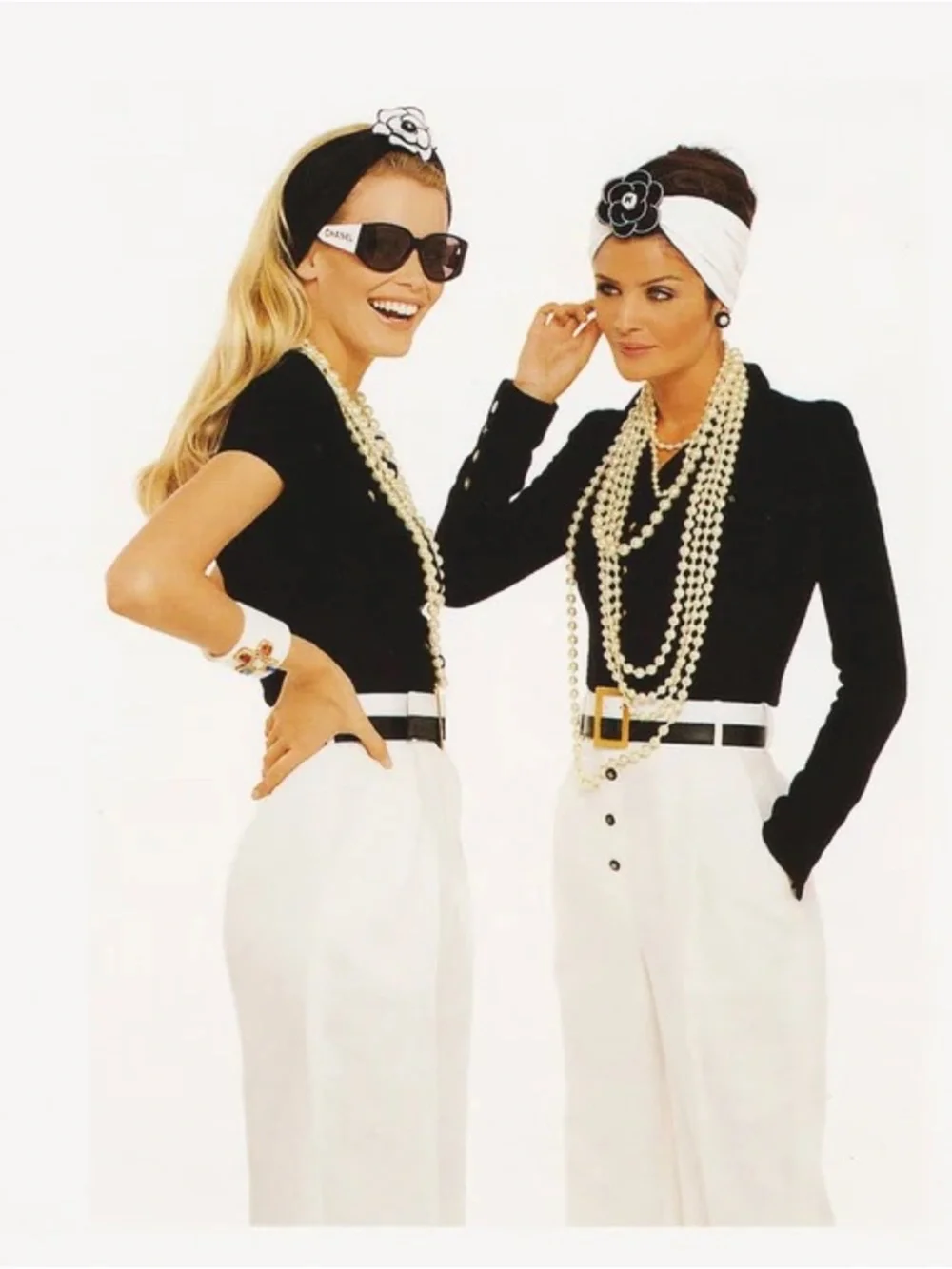 CHANEL SPRING/SUMMER 1995 (95P) 'BARBIE COLLECTION' BLACK WHITE LOGO SUNGLASSES